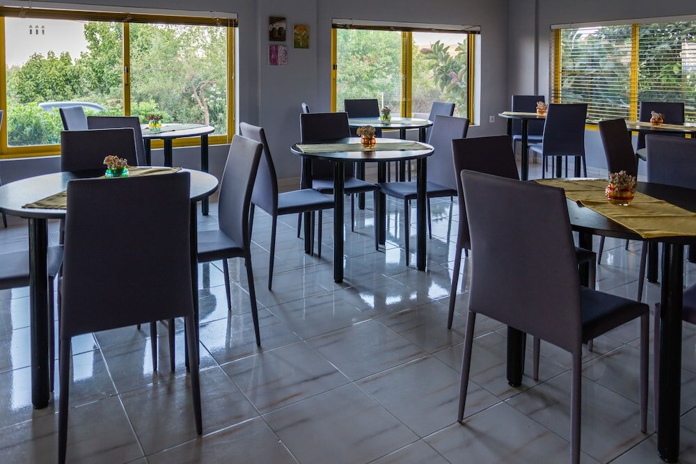 Фото Nereides Hotel