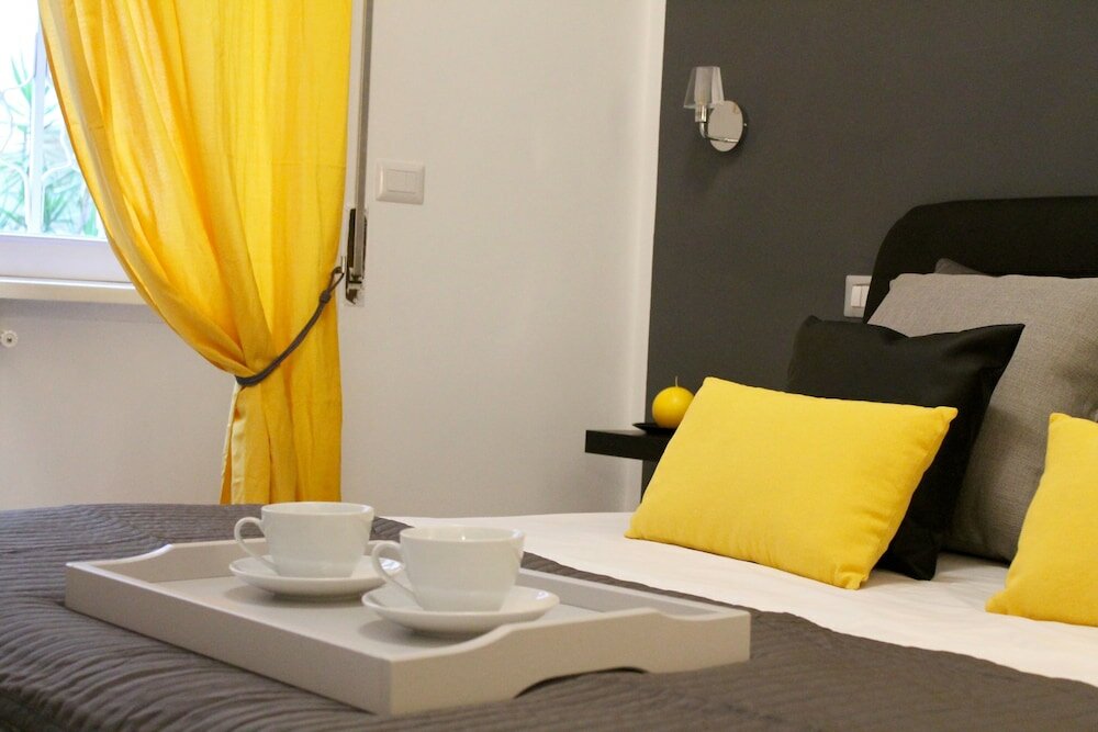 Фото Le Coq Rooms&Suite