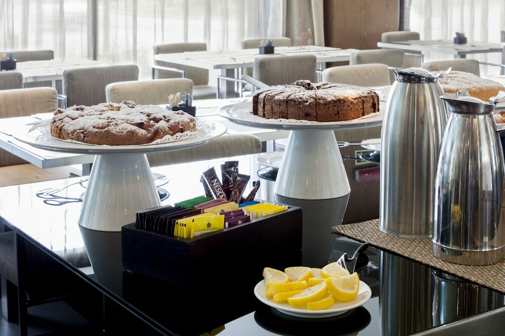 Фото Ac Hotel Padova by Marriott