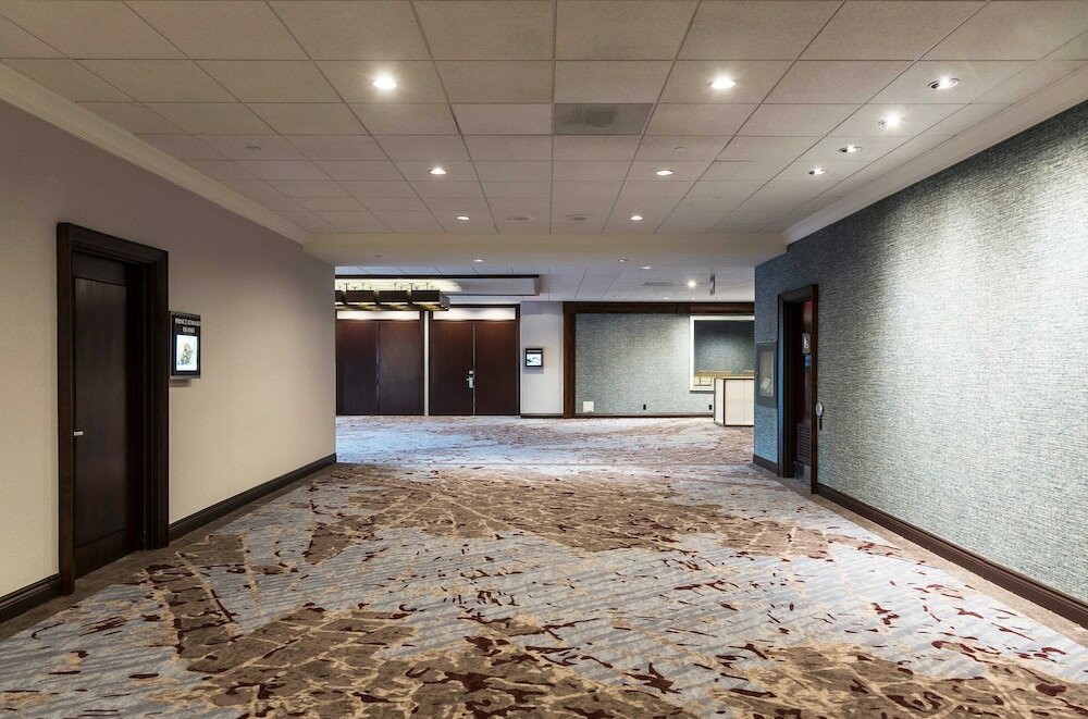 Фото The Westin Ottawa