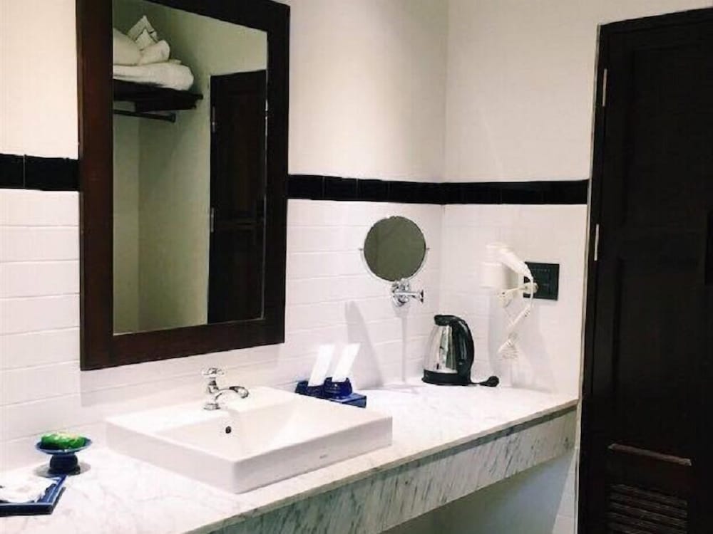 Фото Mooban Talay Resort