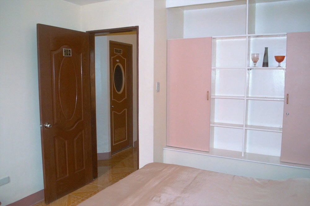 Фото Manora Apartments and Guest House