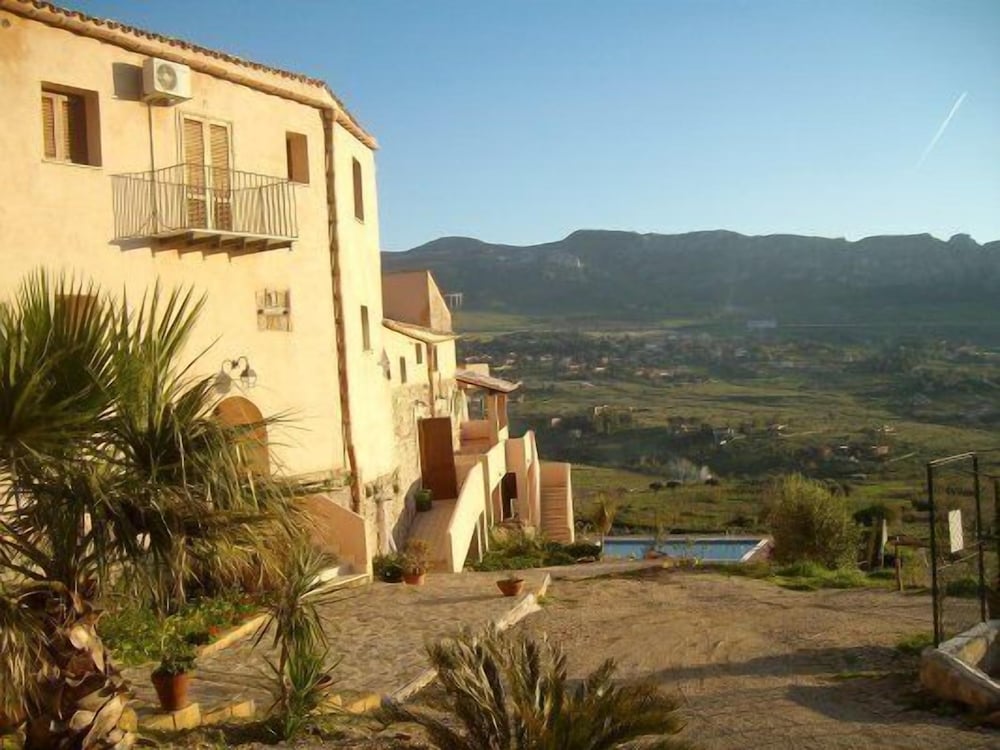 Фото Masseria La Chiusa