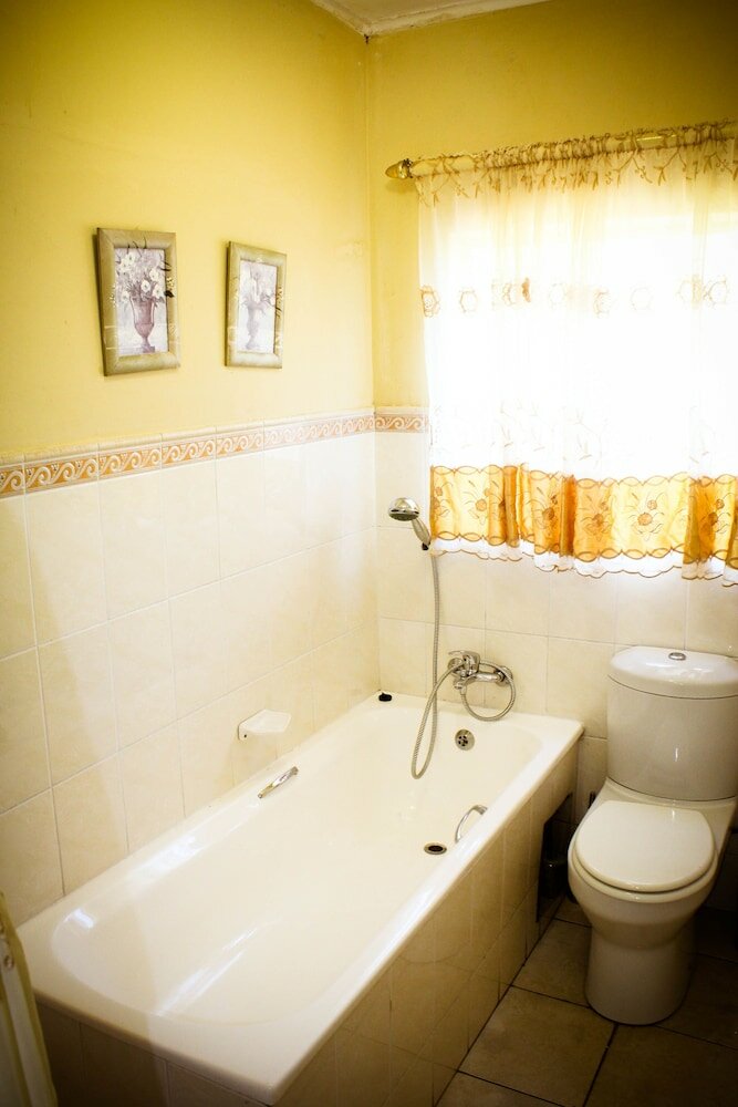 Фото River-Ridge Guest House