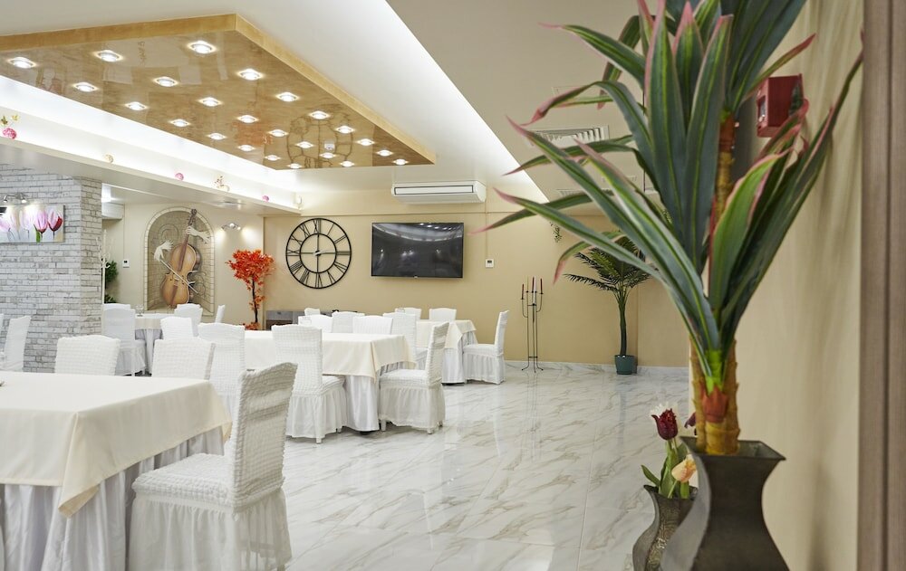 Фото Plaza Hotel