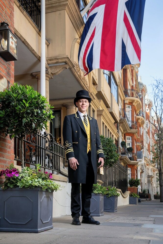 Фото The Capital Hotel Apartments & Townhouse