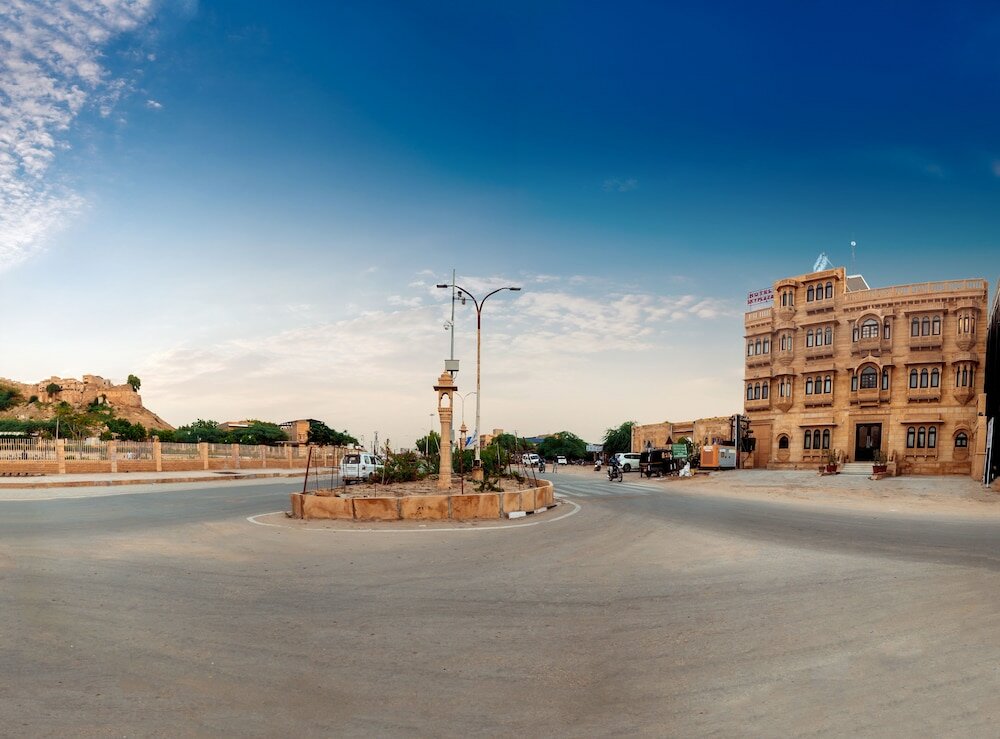 Фото Hotel Sky Plaza