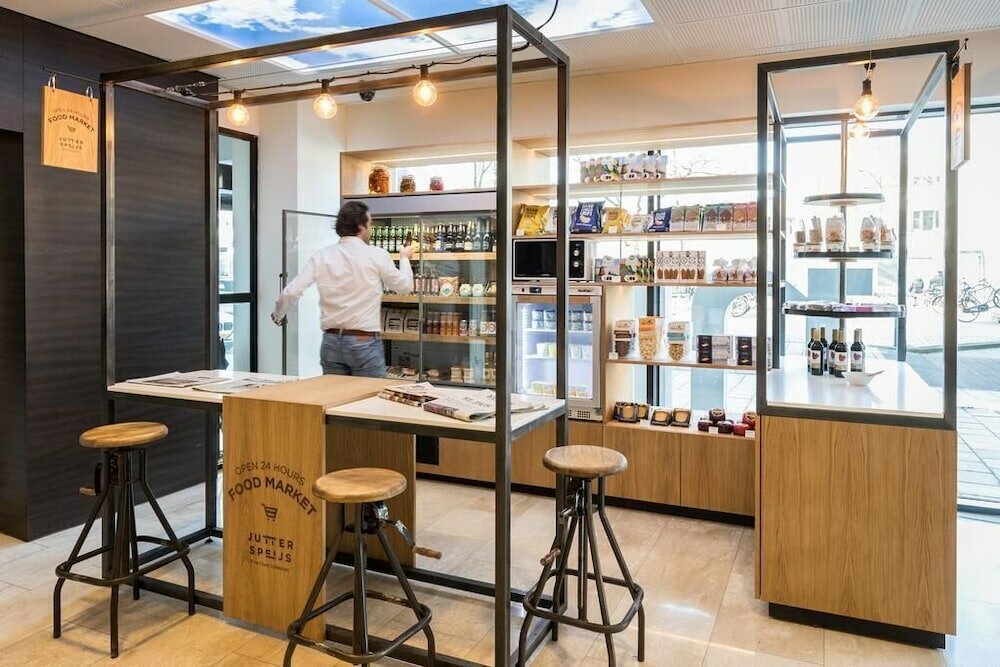 Фото The James Hotel Rotterdam