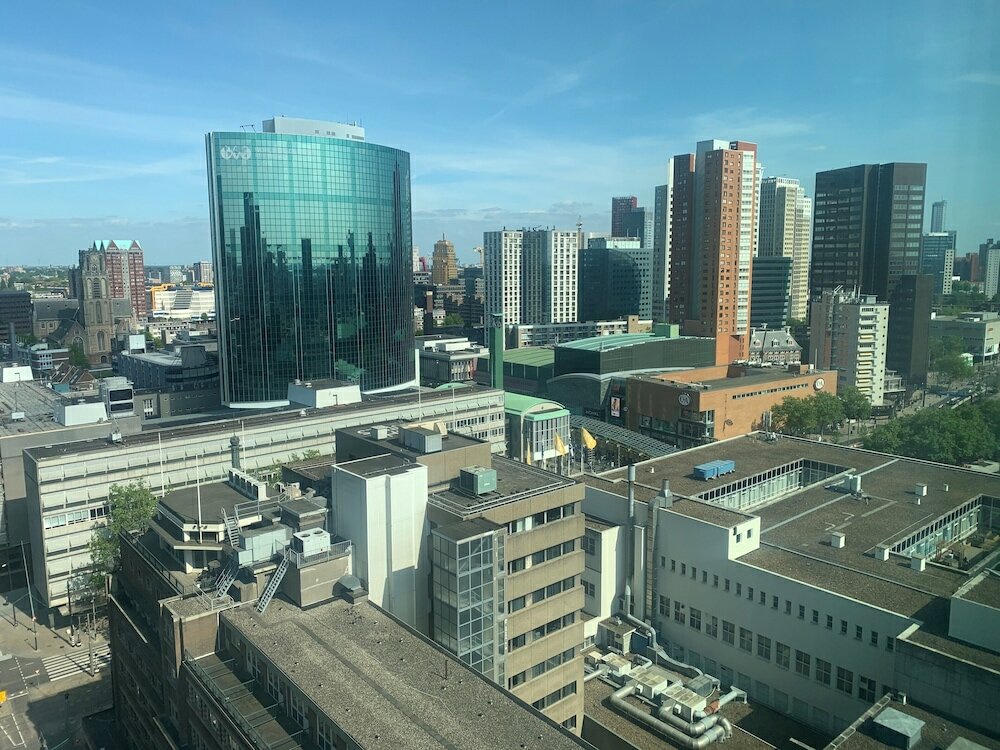 Фото The James Hotel Rotterdam