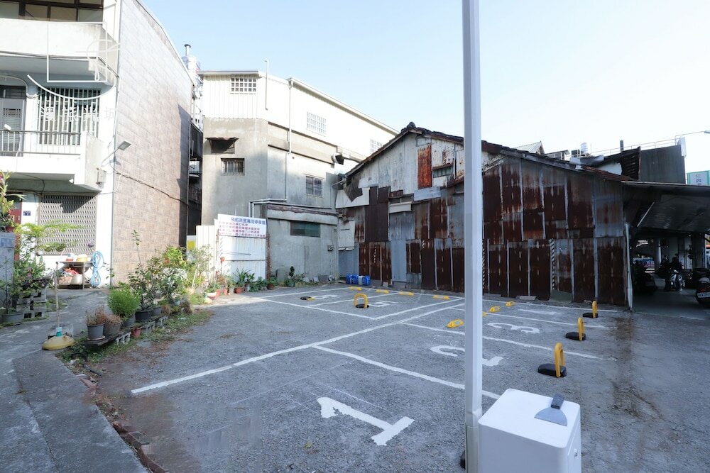 Фото Slow Town Hotel - Glowing