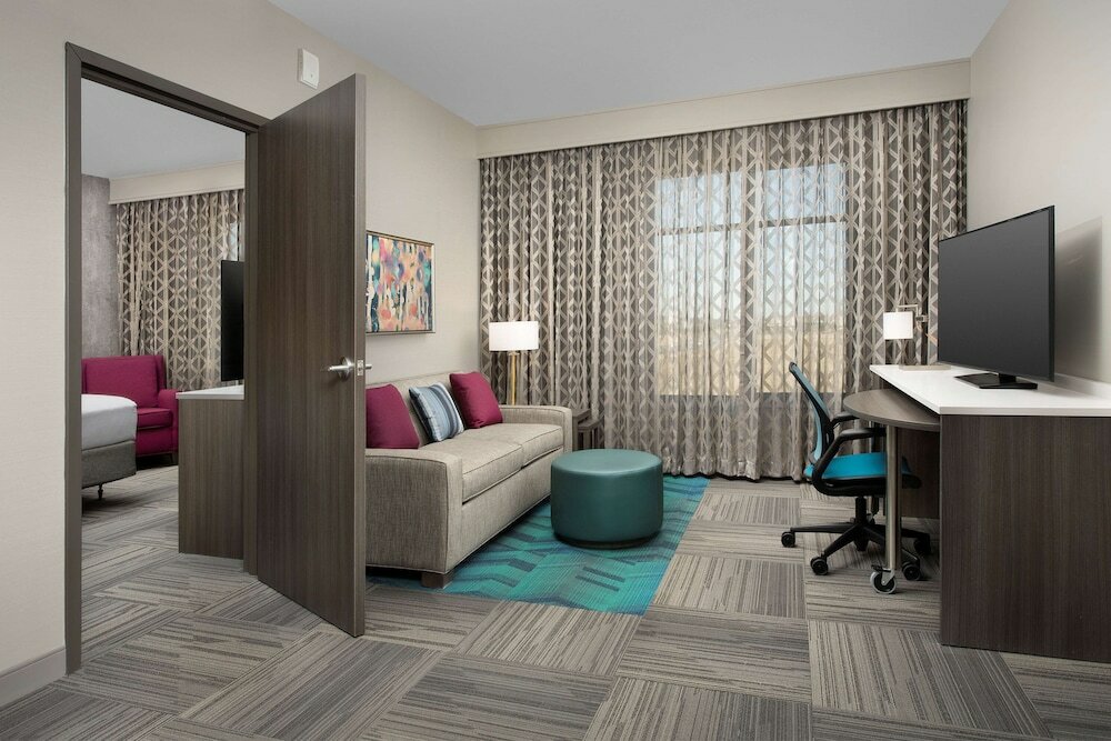 Фото Home2 Suites by Hilton Denver Northfield