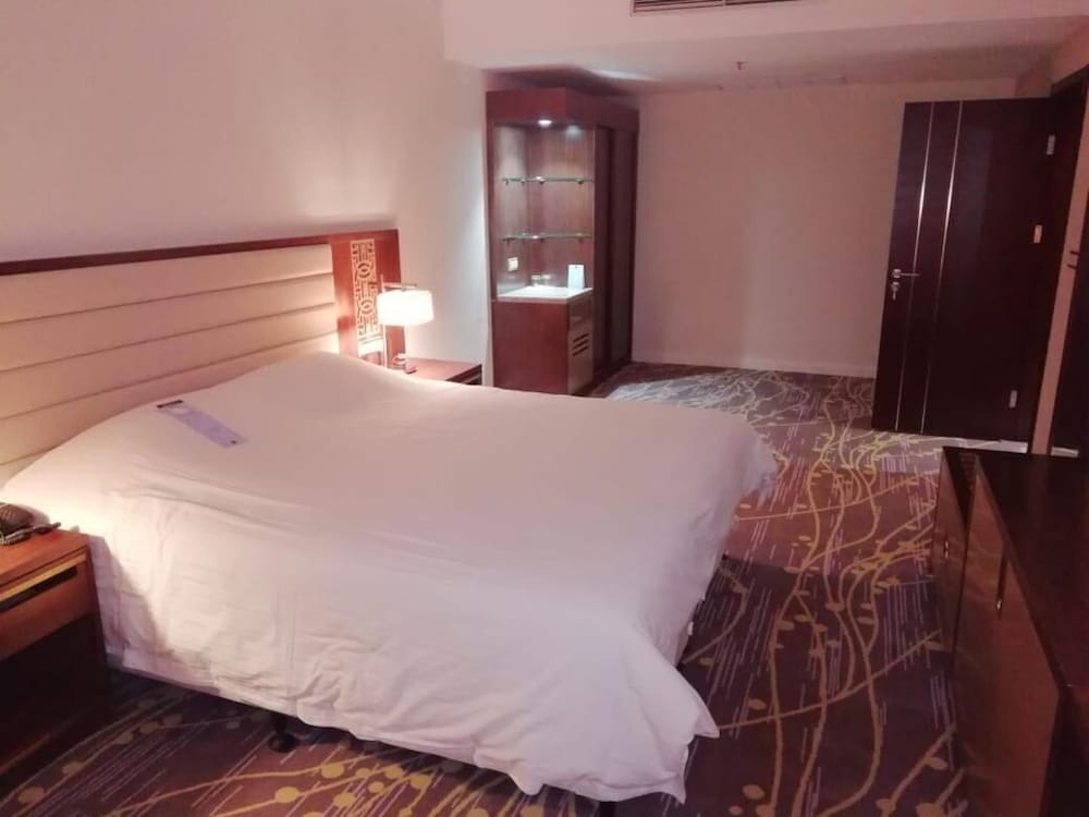 Фото Al Mutlaq Hotel