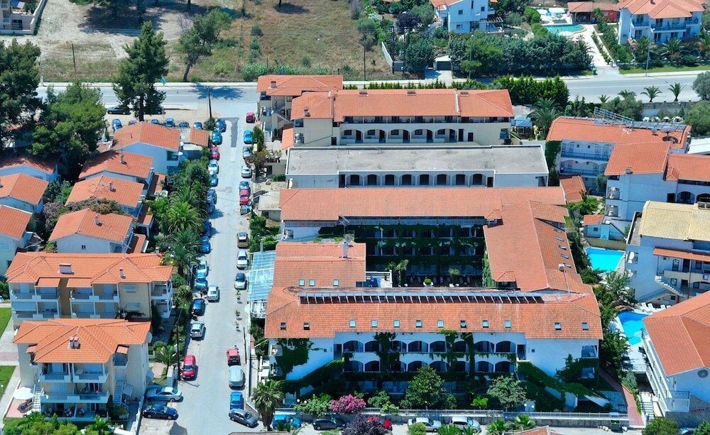 Фото отеля 3