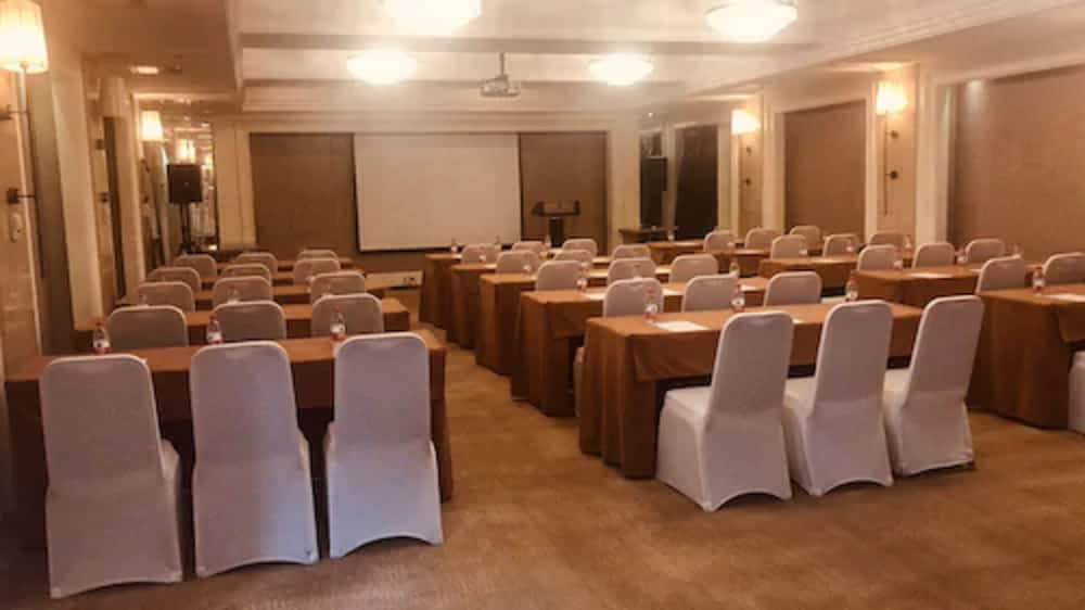 Фото Jinjiang Metropolo Hotel Classiq Shanghai Qingnian