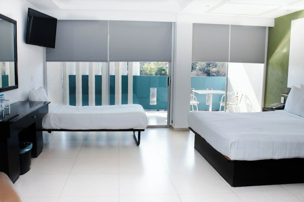 Фото Hotel Borda Cuernavaca