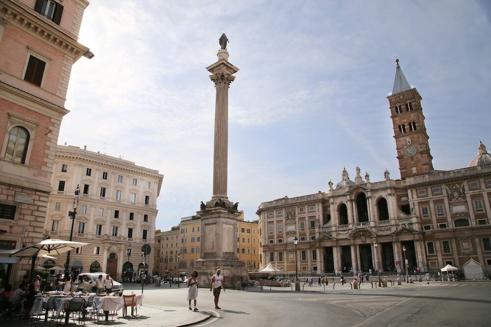 Фото Biancoreroma B&b