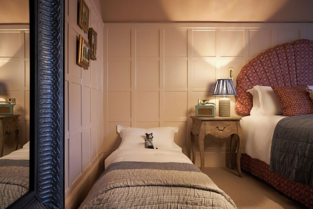 Фото The White Hart Hotel