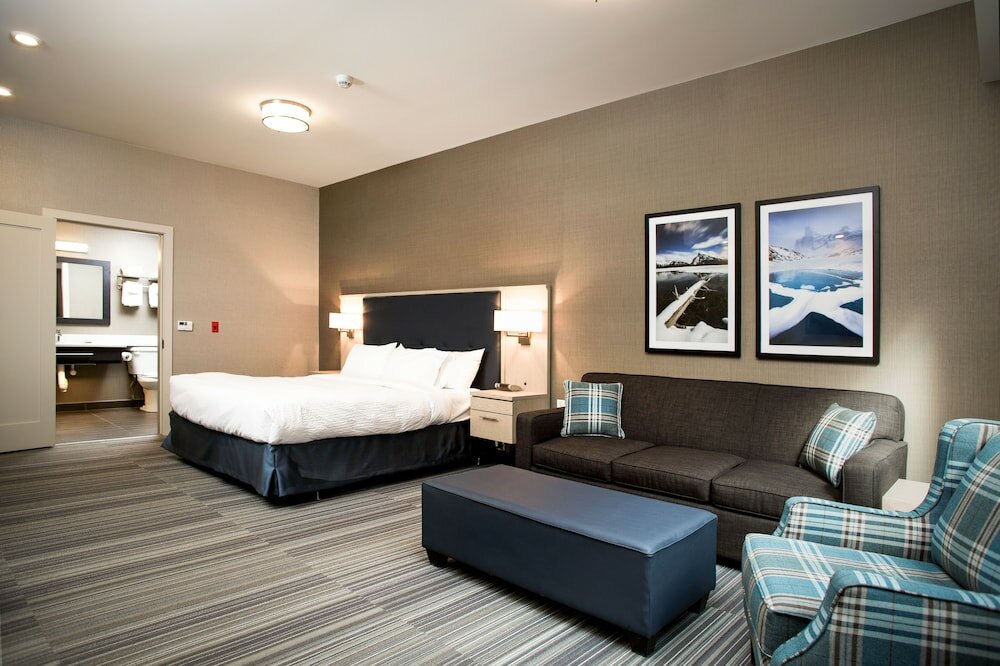 Фото Mountaineer Lodge