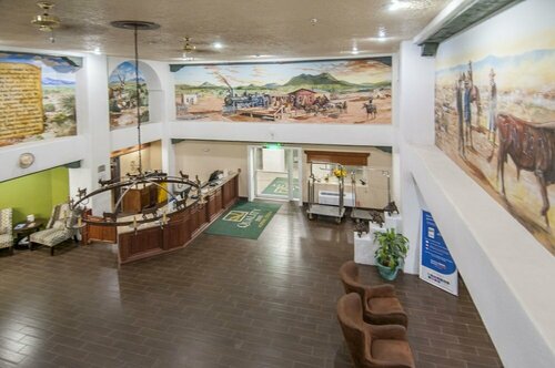 Гостиница Quality Inn в Алпайне