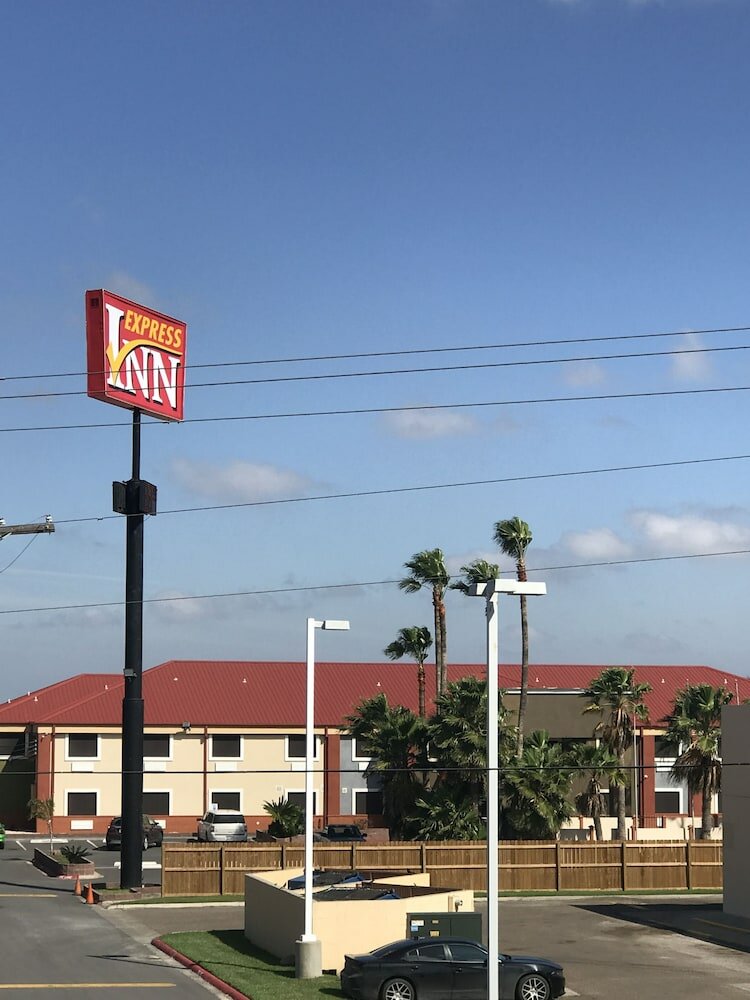 Фото Express Inn