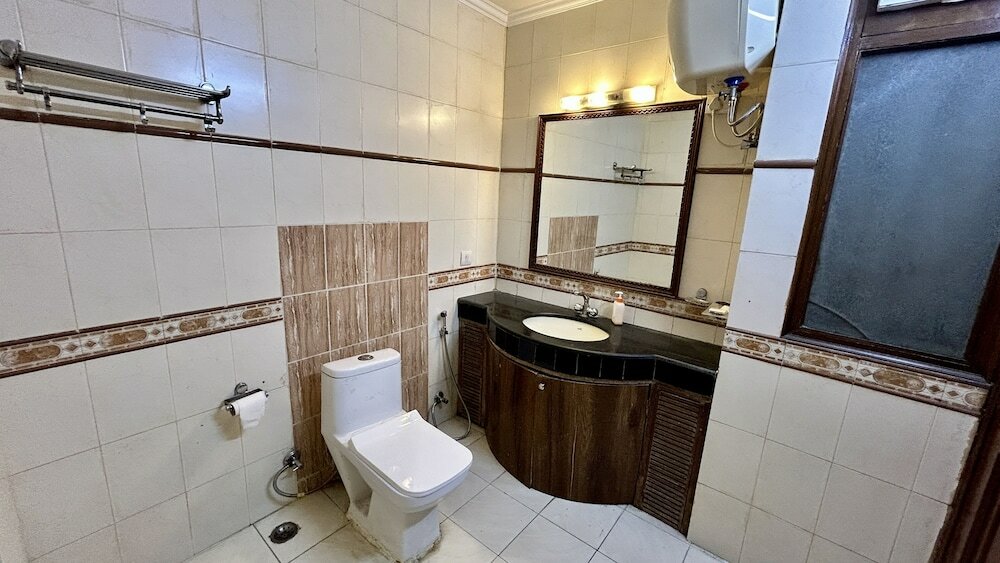 Фото Kashish Residency & Banquet