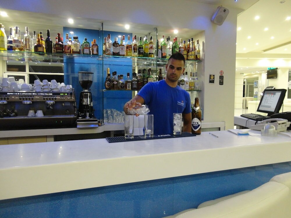 Фото New Aegli Resort Hotel