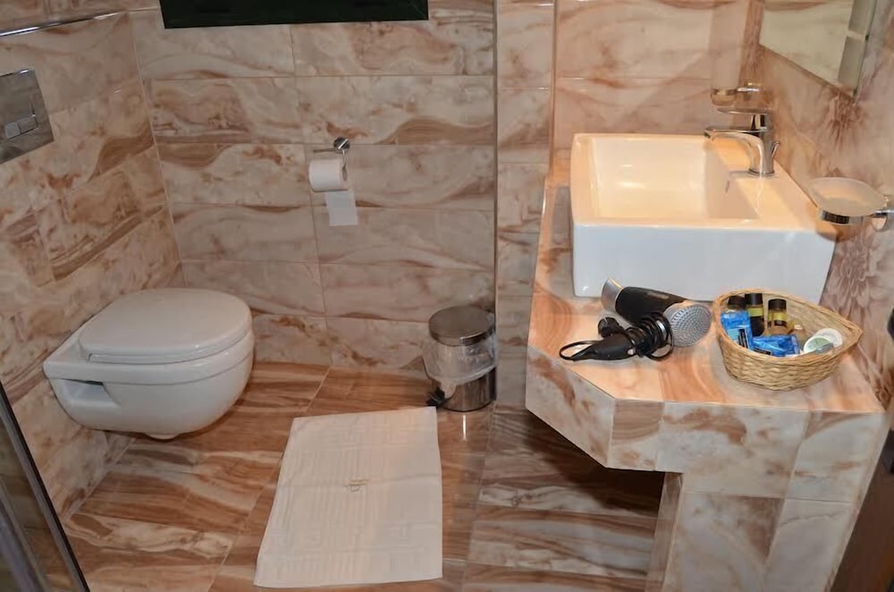 Фото Philoxenia SPA Hotel