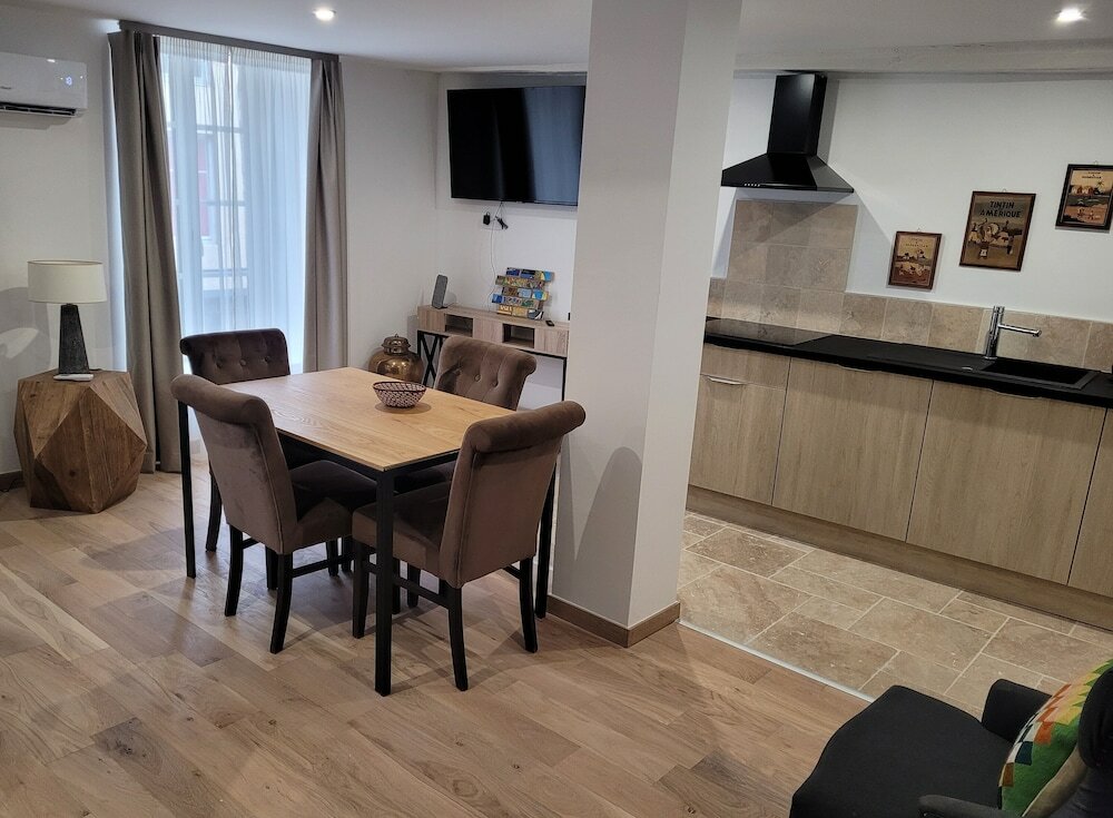 Фото Le Central Boutique Hotel