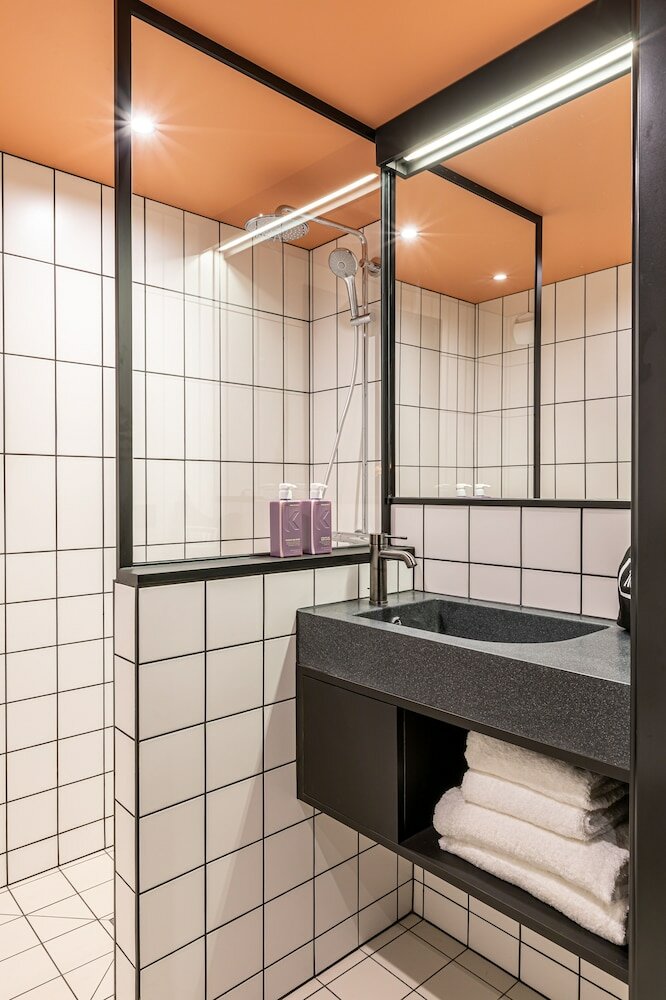 Фото Tribe Paris Saint Ouen