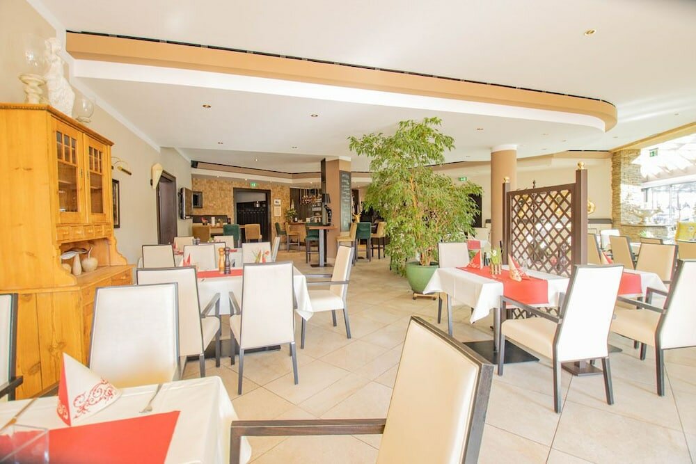 Фото Hotel Tanne