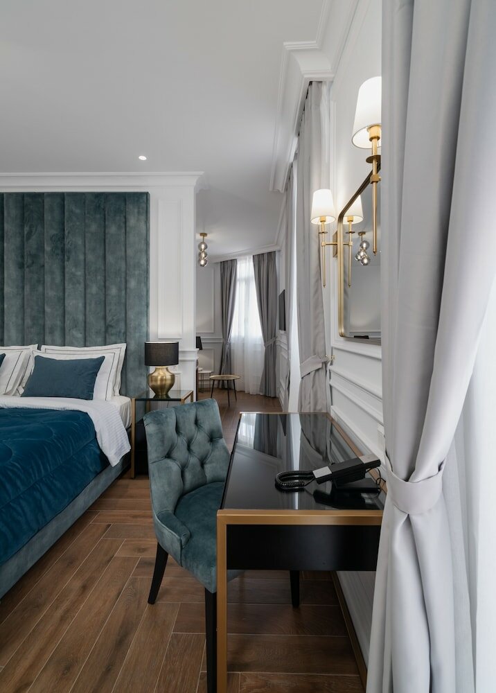 Фото Praxitelous Luxury Suites