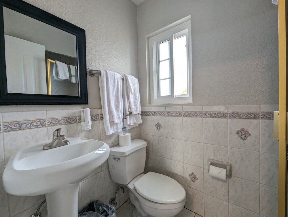 Фото Ocean Park Inn