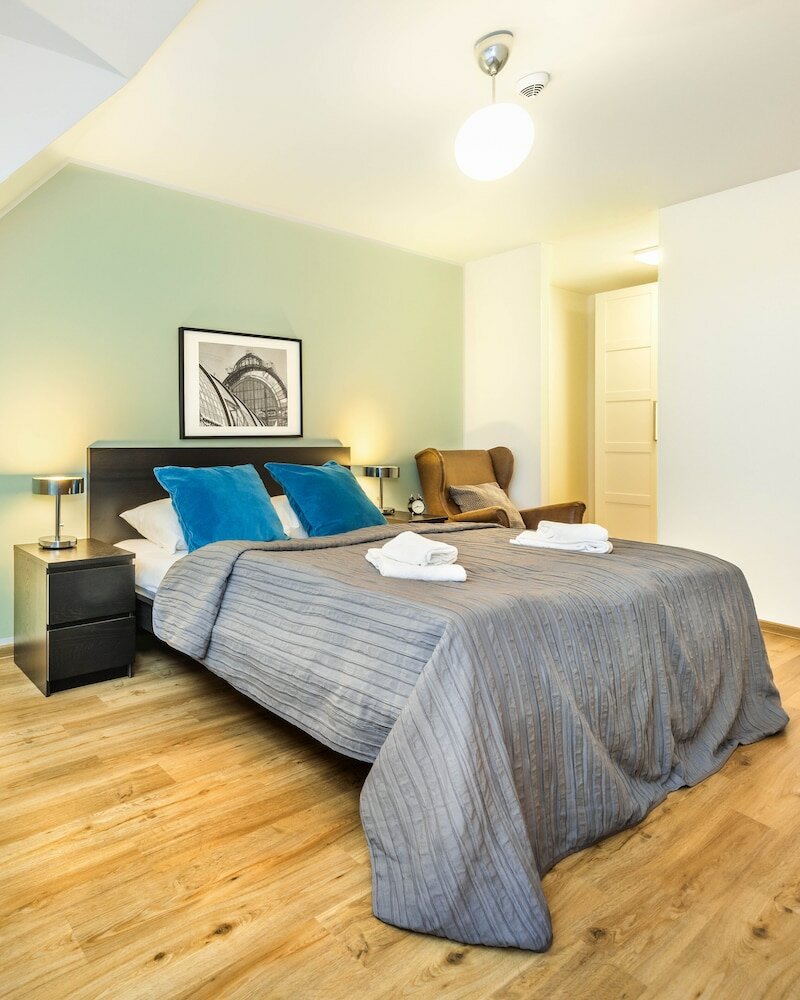 Фото Jimmy's Apartments Lory