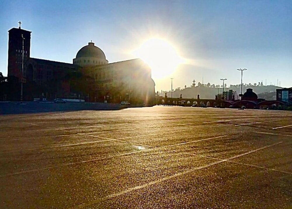 Фото Portal Palace Hotel