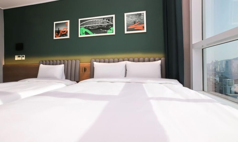 Фото Cotice The Bridge