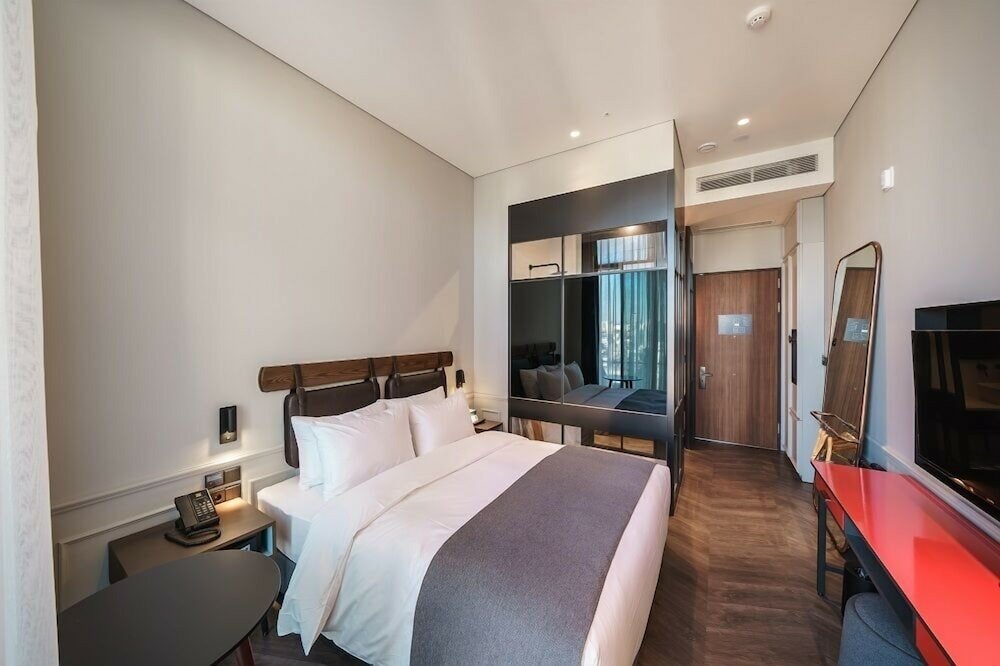 Фото Junibino Hotel Hongdae