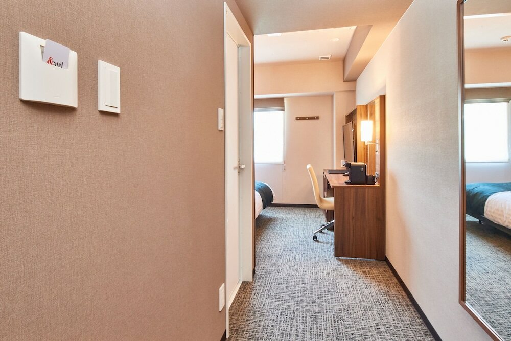 Фото &and Comfy Hotel Kumamotojo View