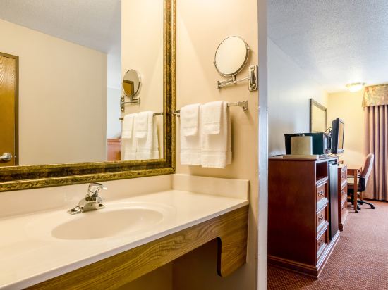 Фото Comfort Suites La Vista - Omaha