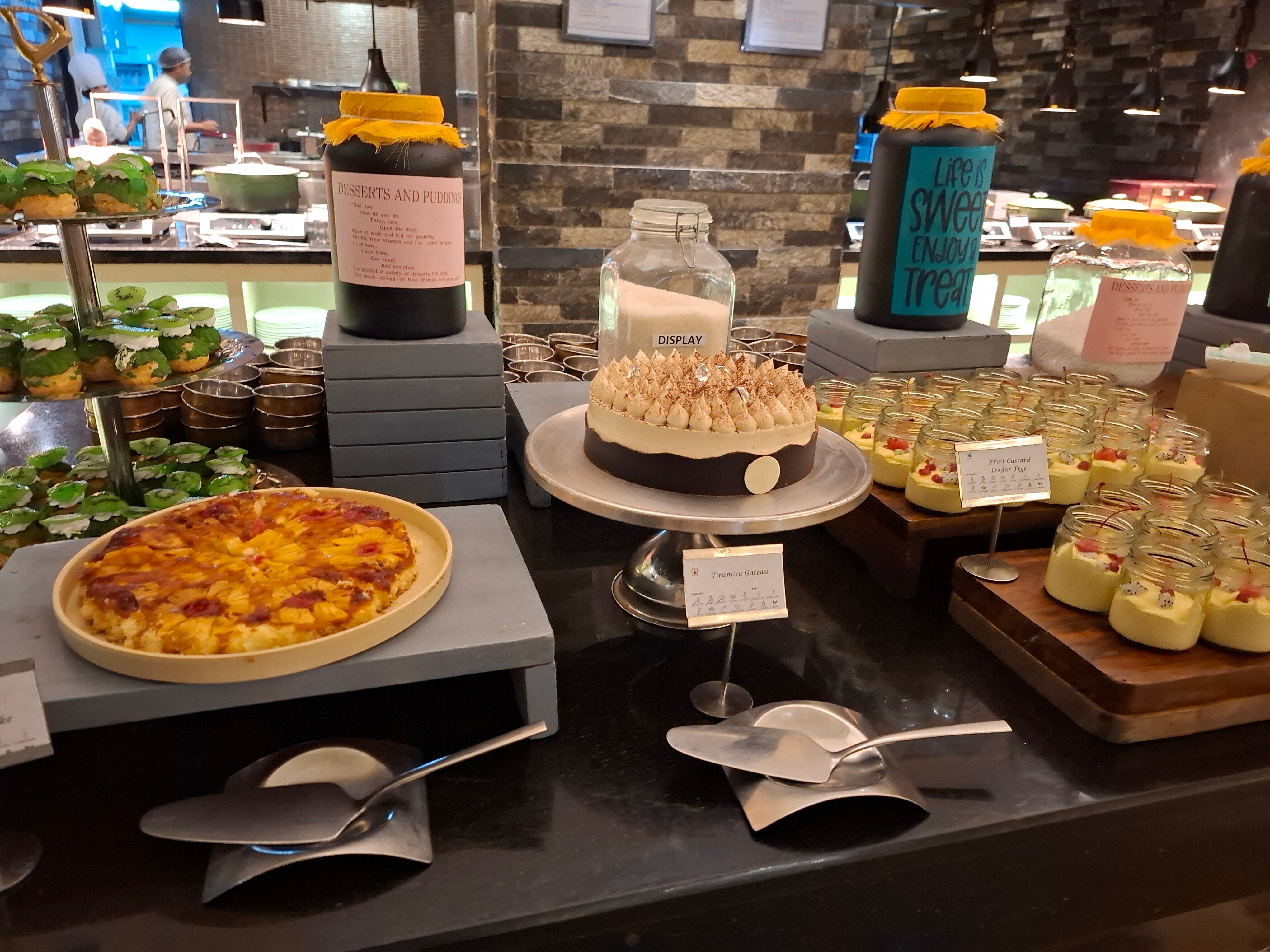 Фото Courtyard by Marriott Agra