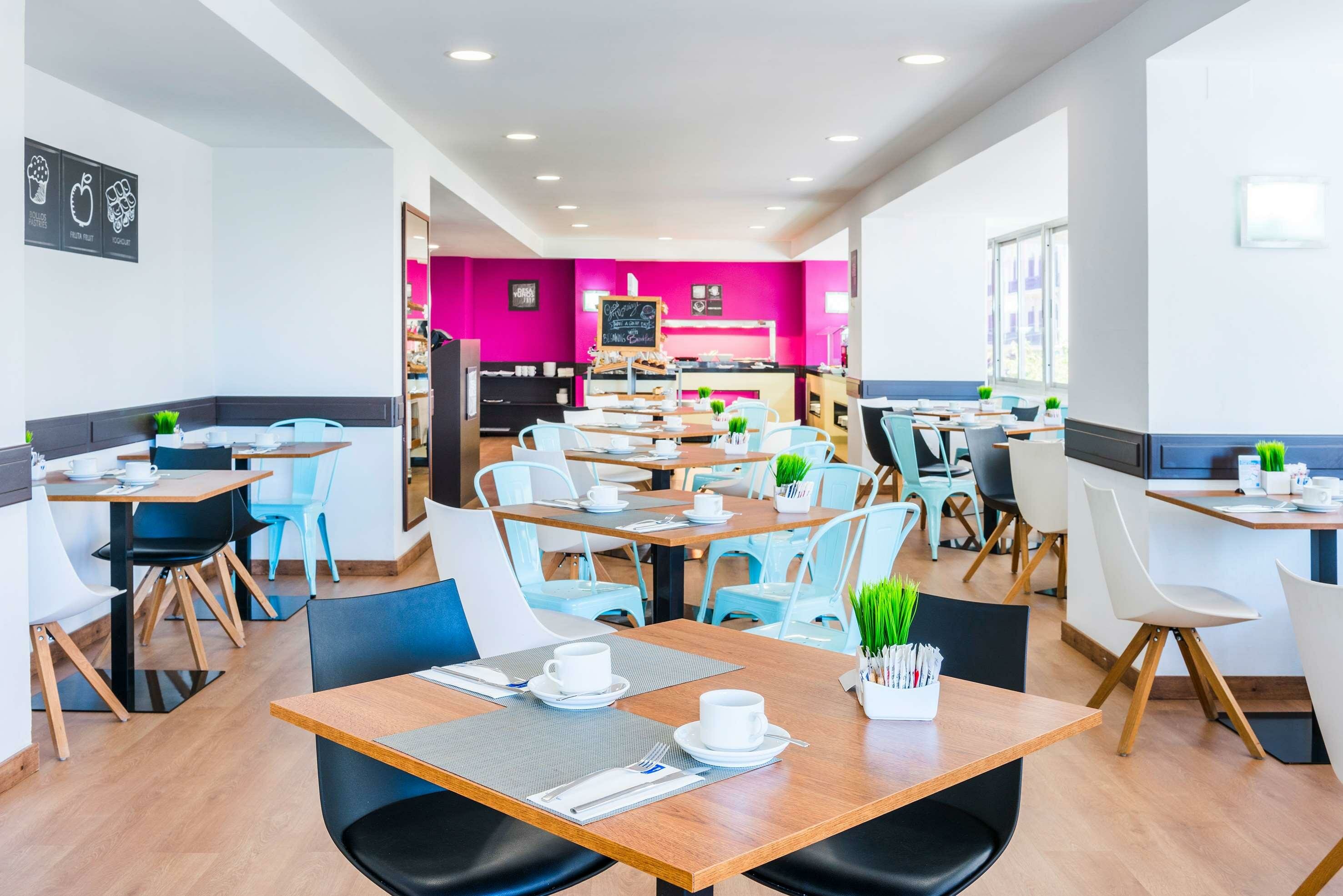 Фото Hotel Alicante Gran Sol, Affiliated by Meliá