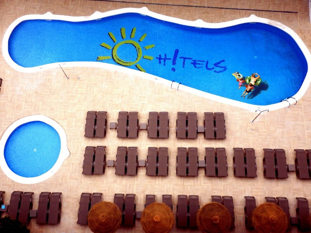 Фото Hotel Salou Sunset by Pierre & Vacances