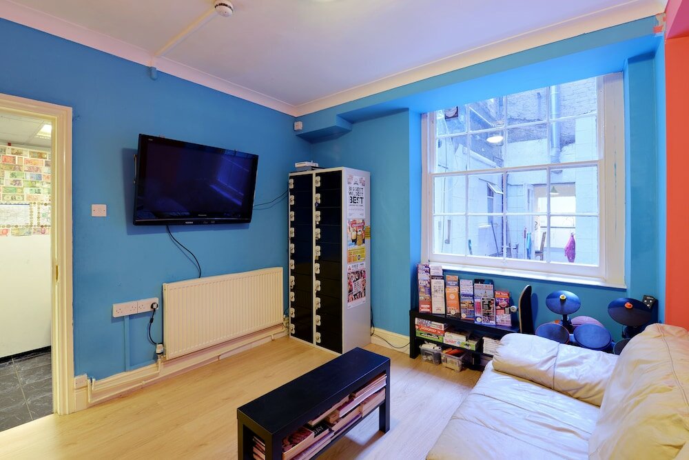 Фото Gallery Hyde Park Hostel