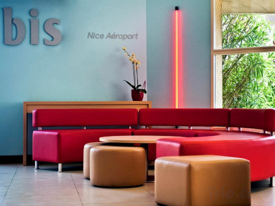 Фото Ibis Nice Aéroport Promenade des Anglais