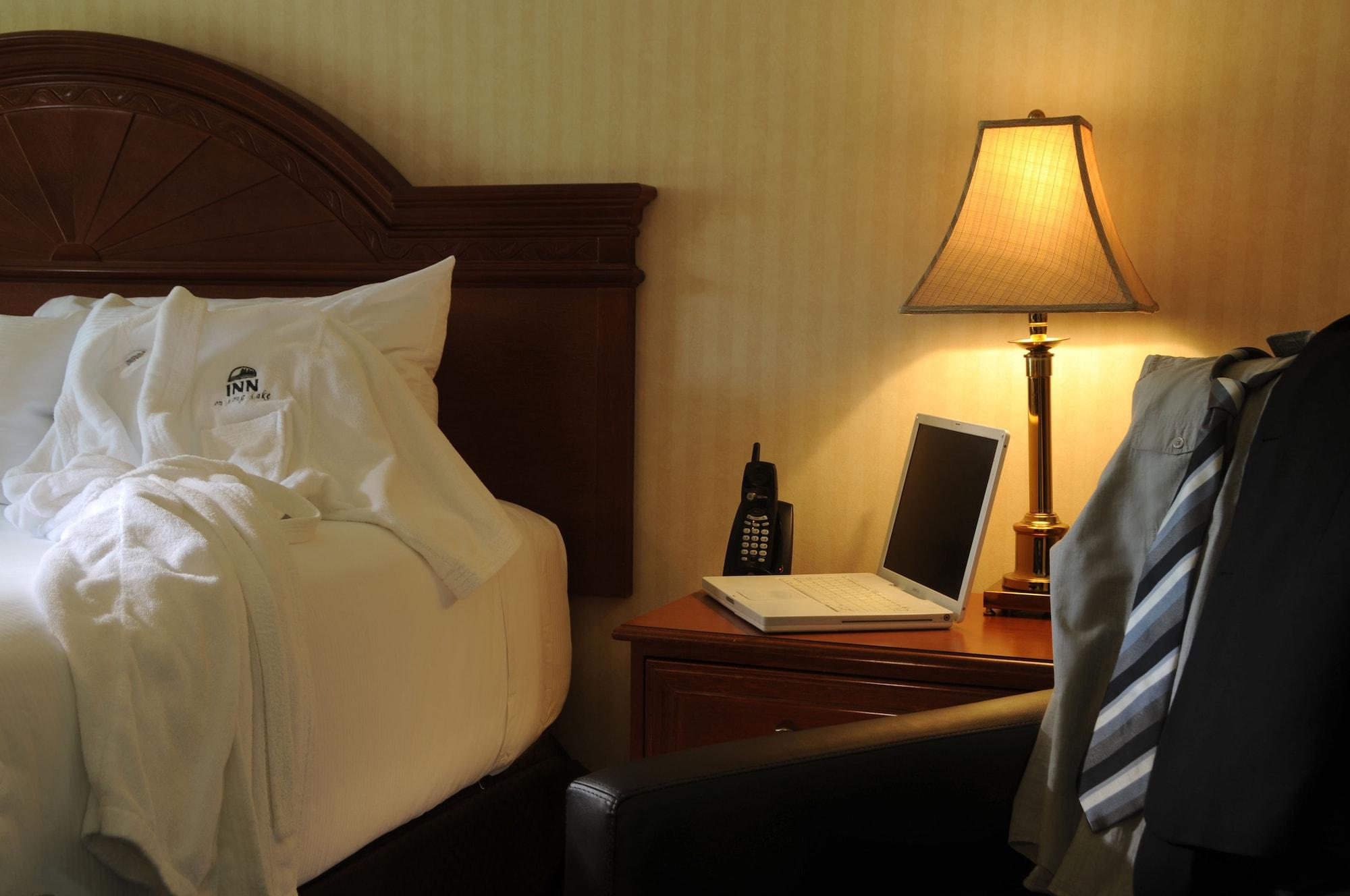 Фото Inn On Long Lake