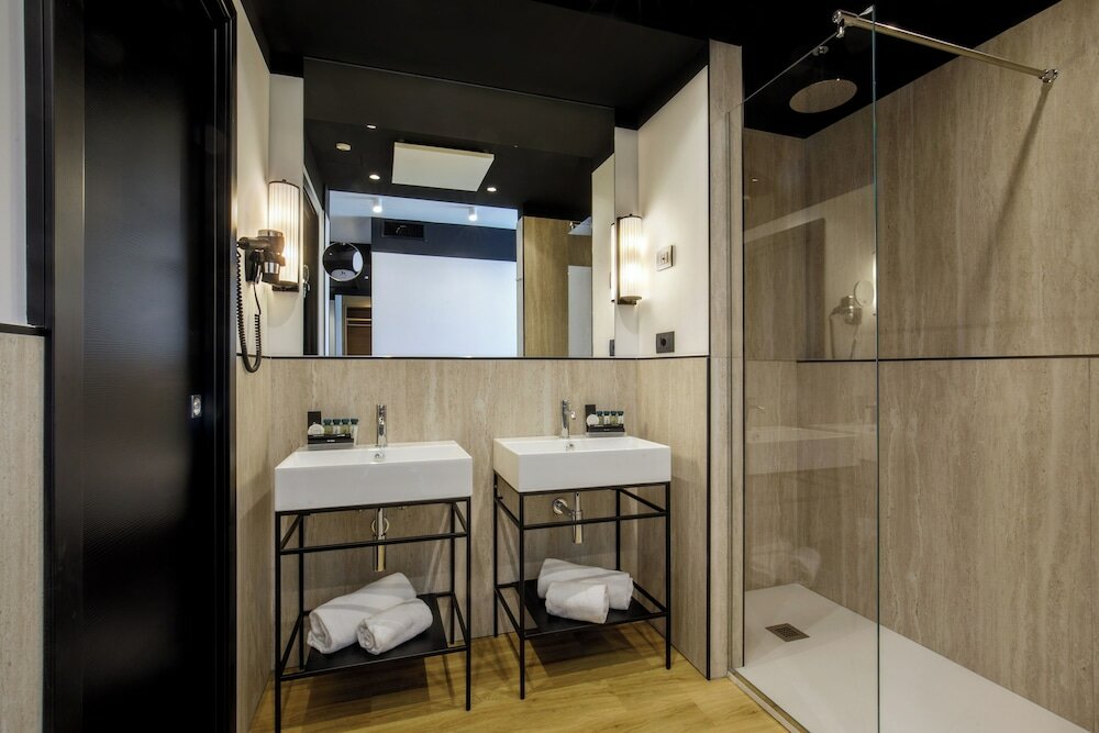 Фото Hotel Domidea