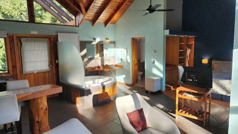 Фото Casa del Bosque Apart, Suites & SPA
