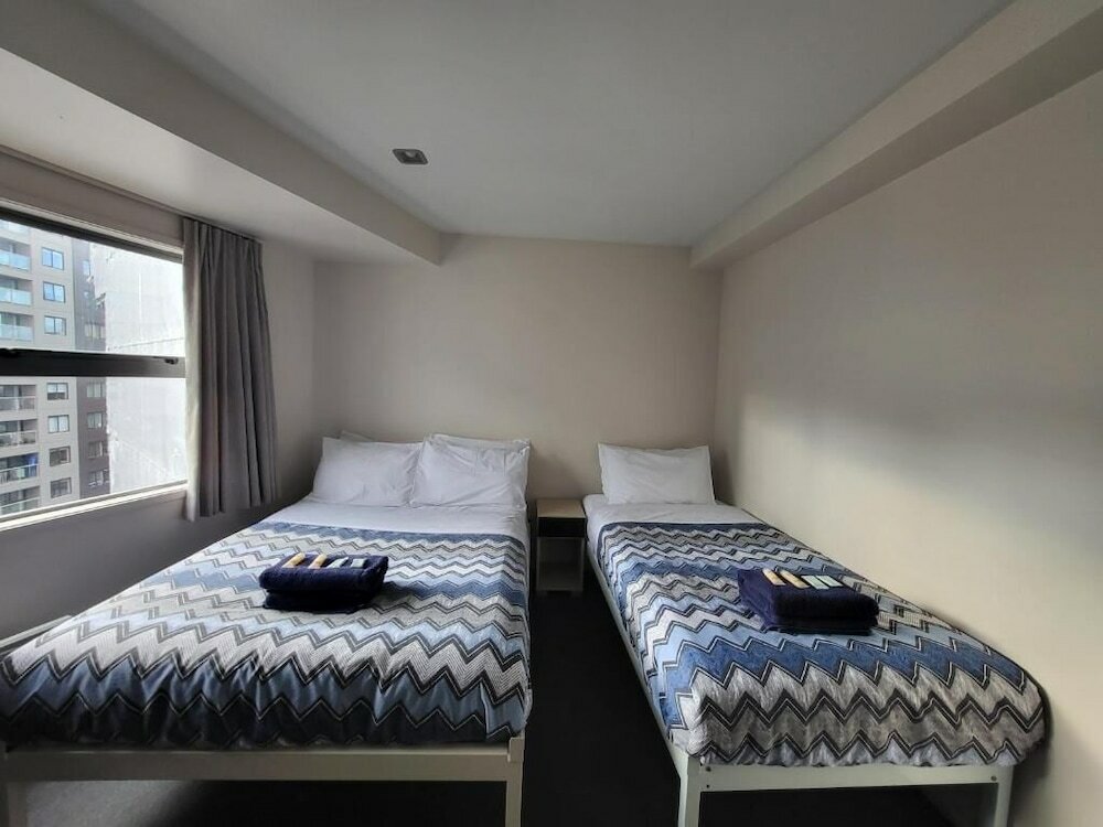 Фото Empire Apartments