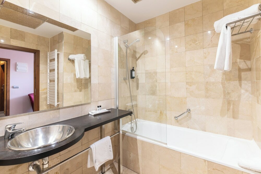 Фото Hospedium Hotel Casino del Tormes