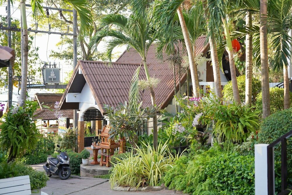 Фото Tok's Little Hut
