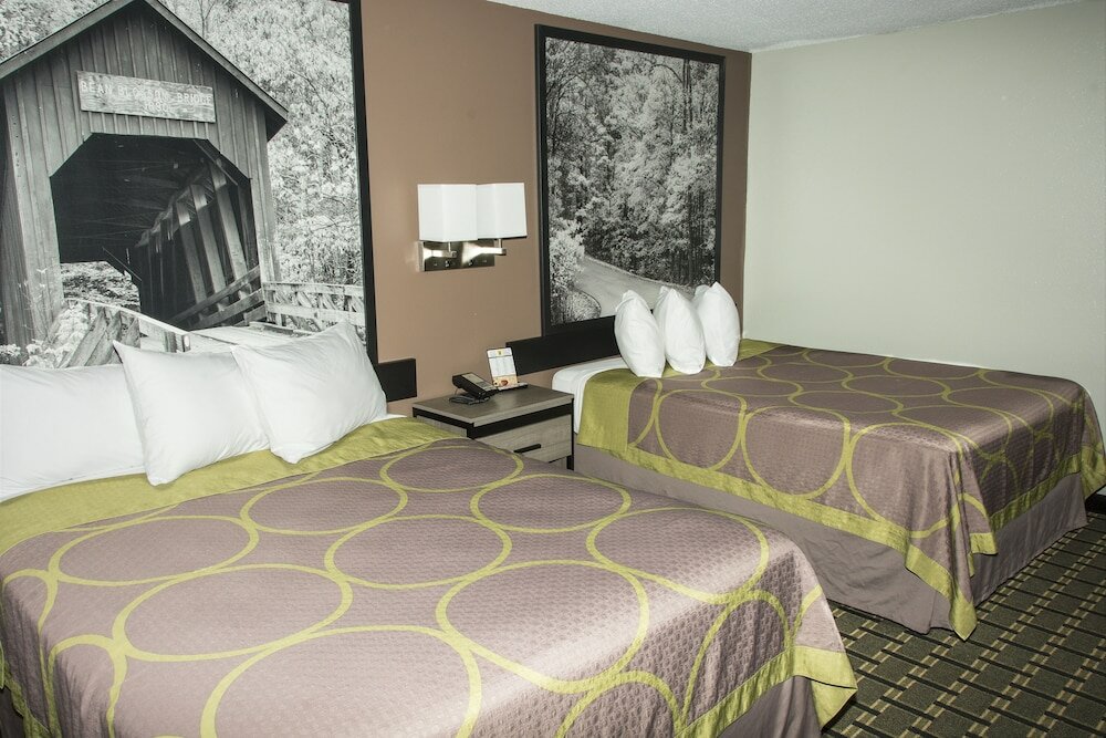 Фото Super 8 by Wyndham Michigan City